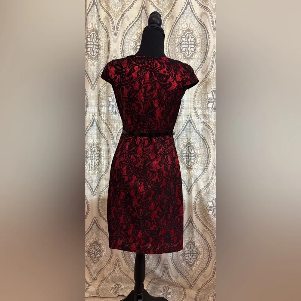 Alyx Petite Red & Black Lace Sheath Dress with Belt | Size 4P - Picture 7 of 11